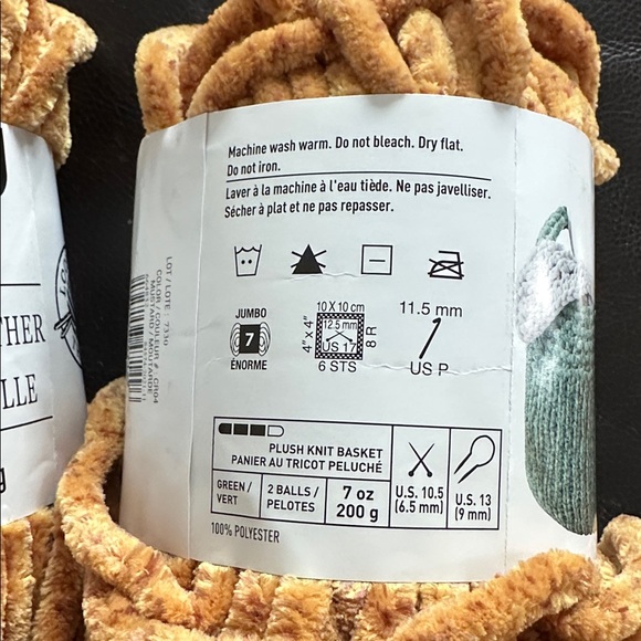 Chenille Home Heather-2 pkg
Size 87 yds each
Color:mustard
NWT - Picture 2 of 4